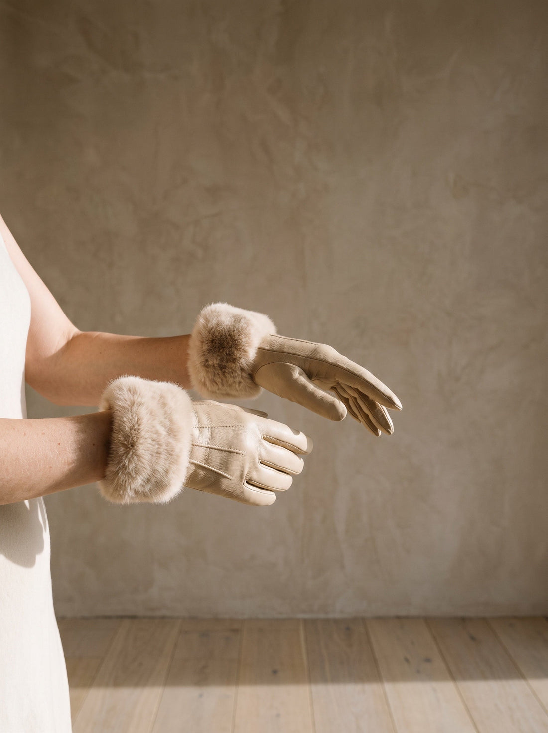 The Gwen Glove