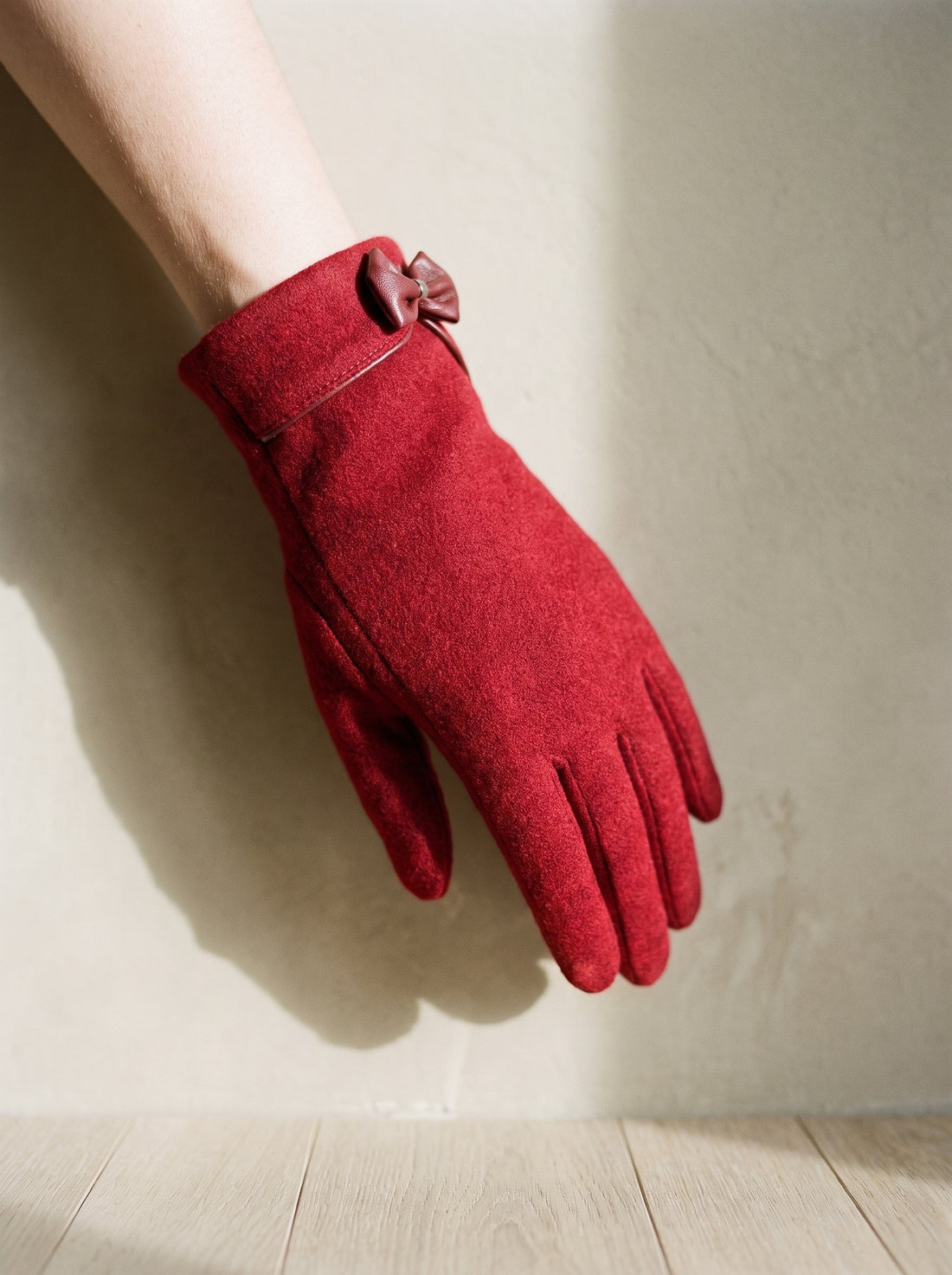 The Ida Glove