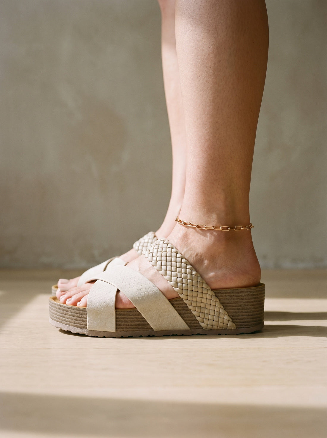 The Leonie Sandal