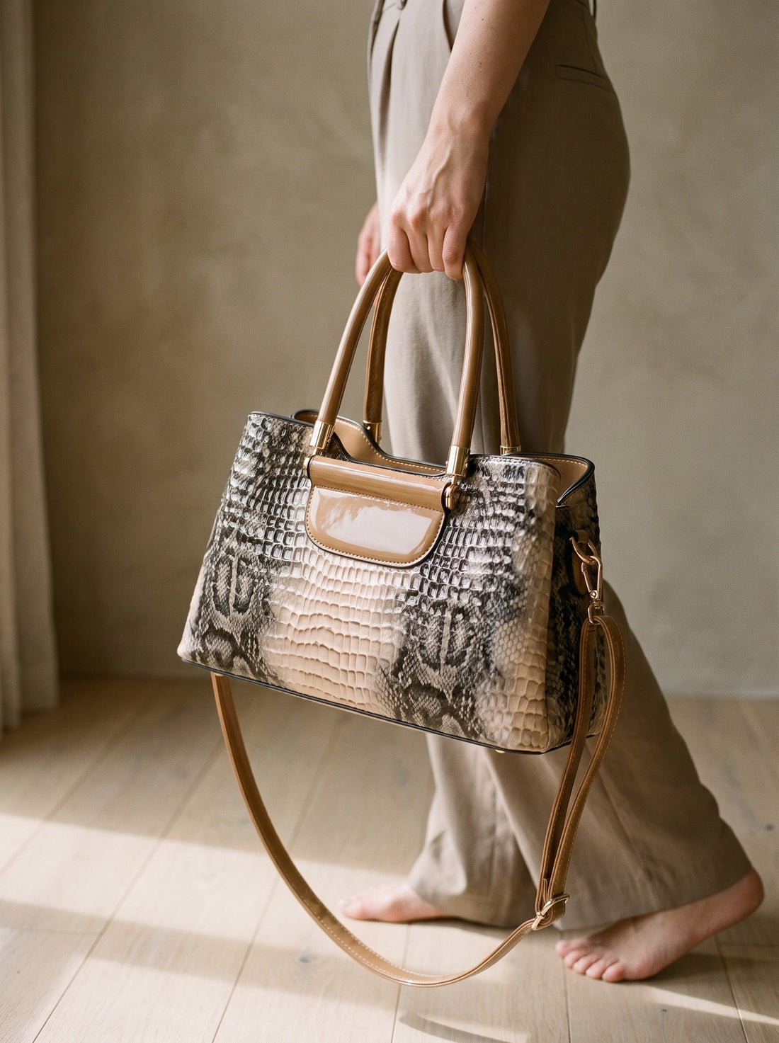 The Della Bag
