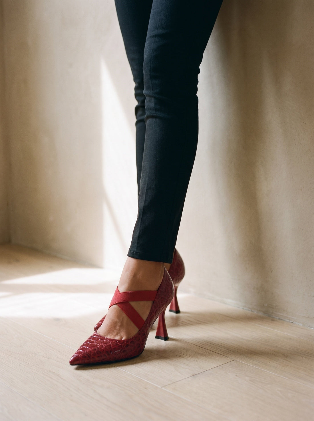 The Delphine Heel