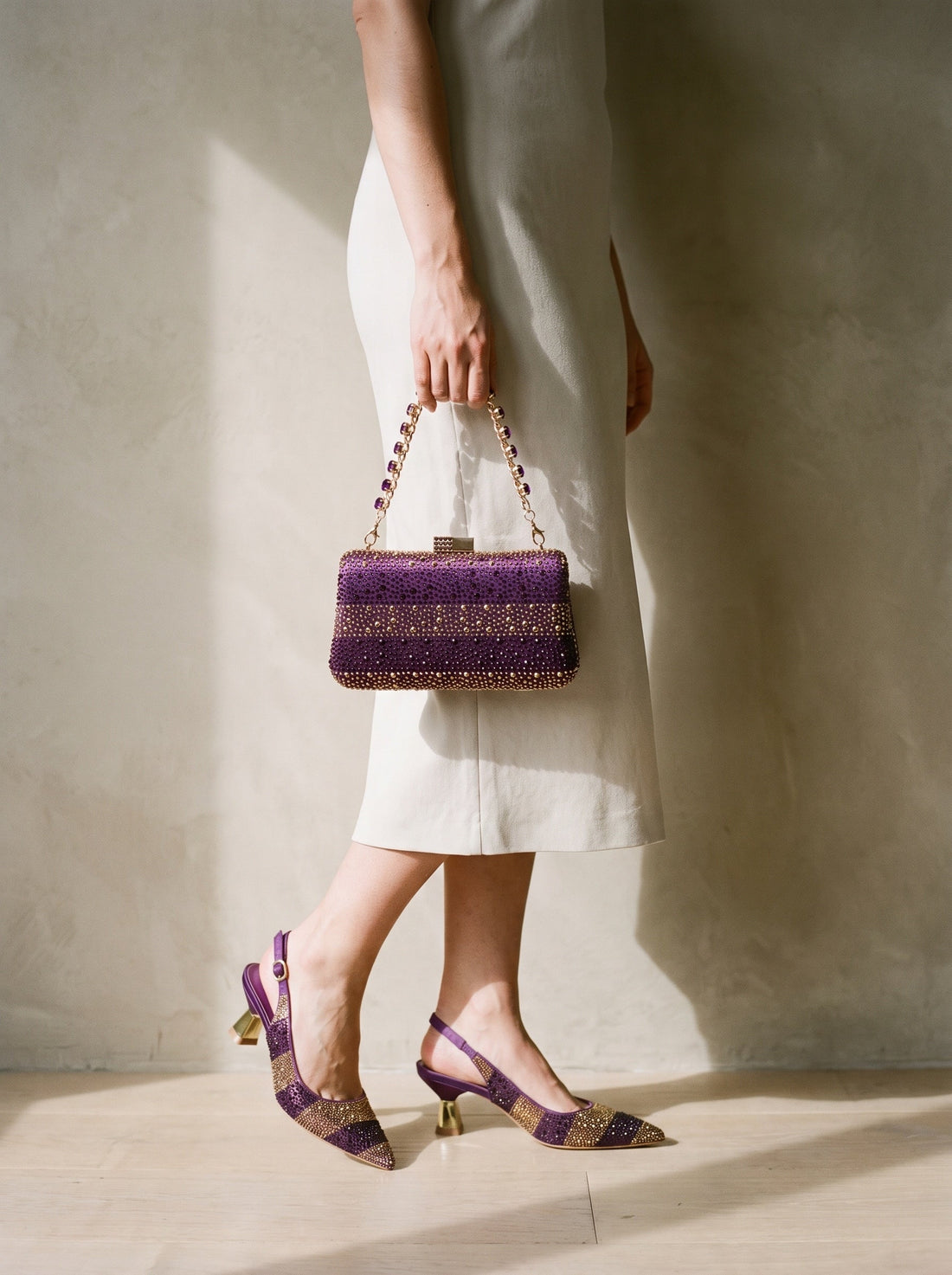 The June Clutch