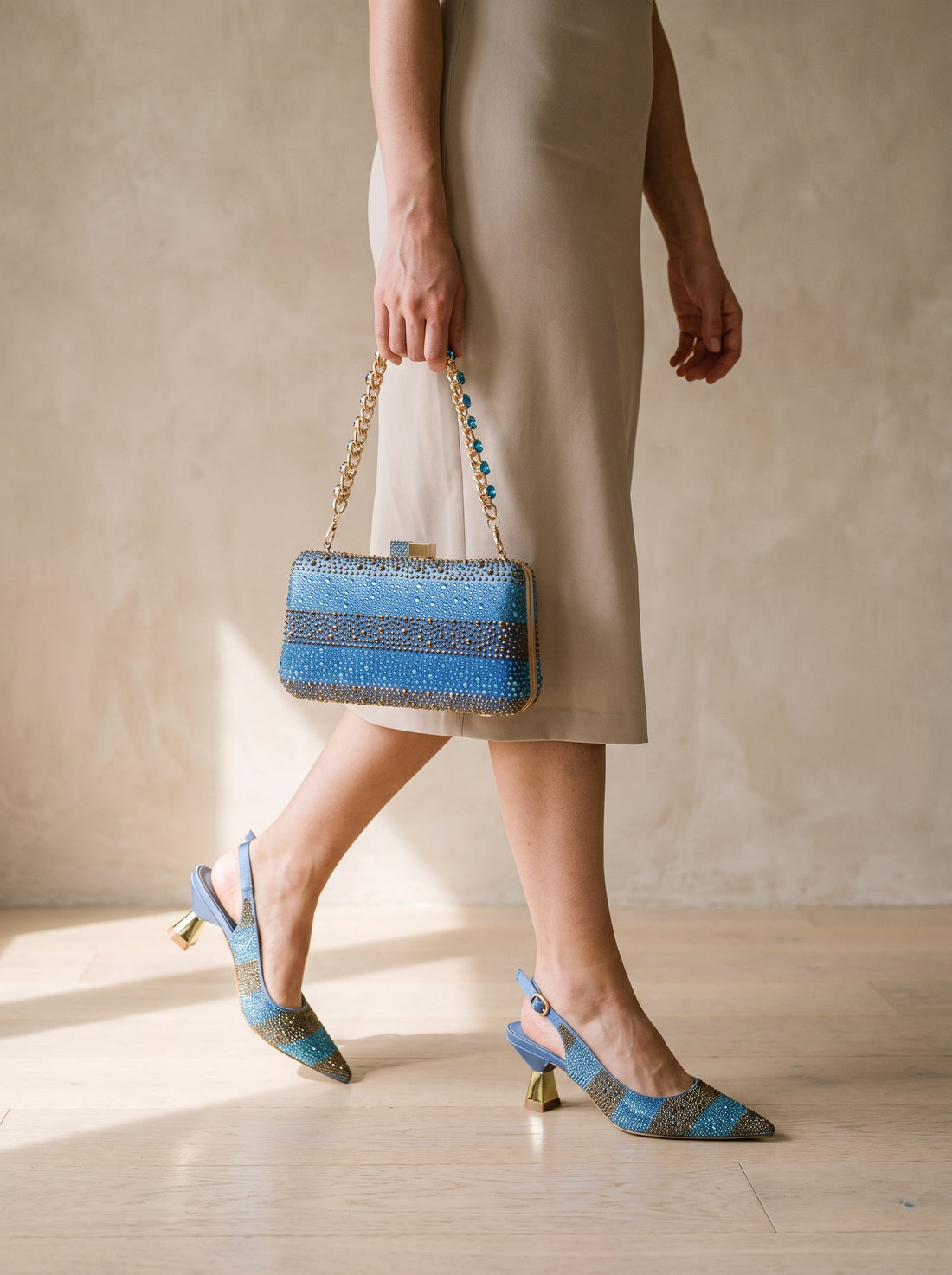 The June Clutch