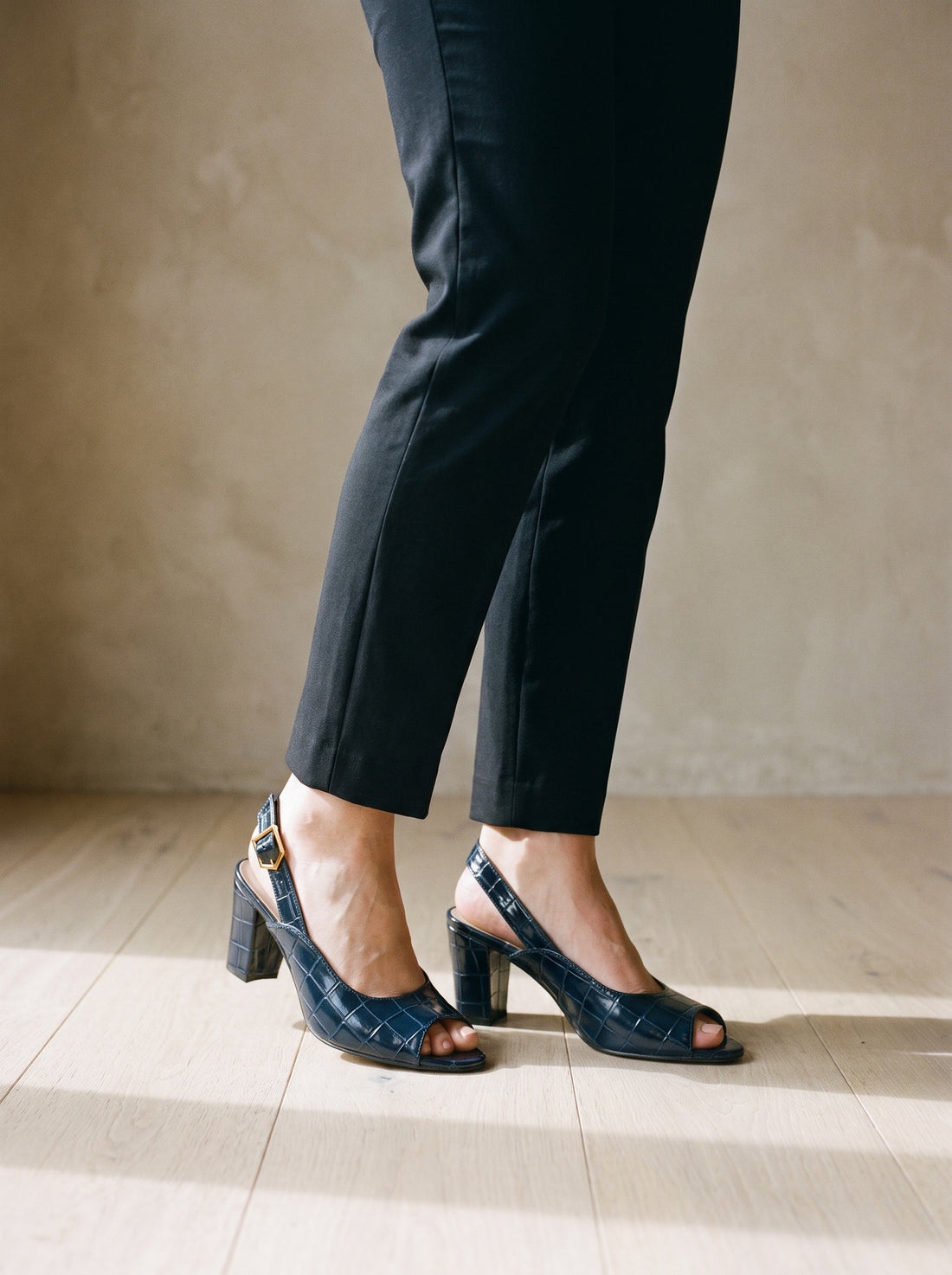 The Thomasin Slingback