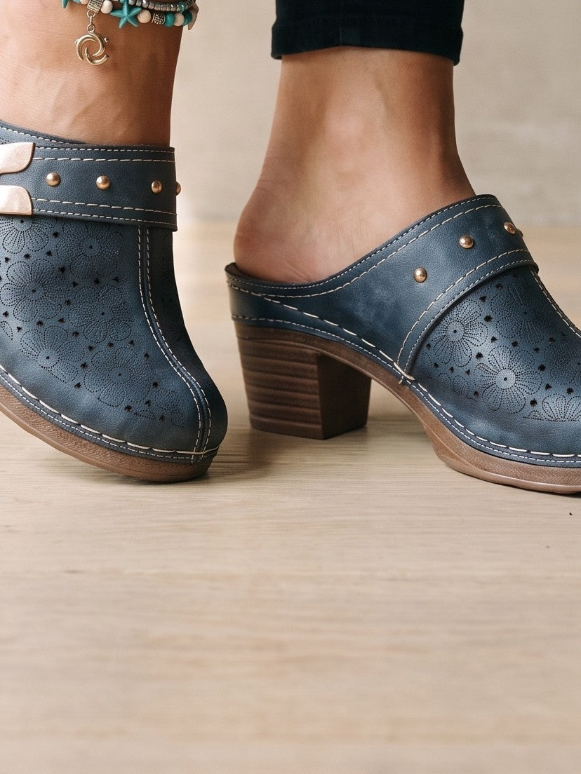 The Dorothea Clog