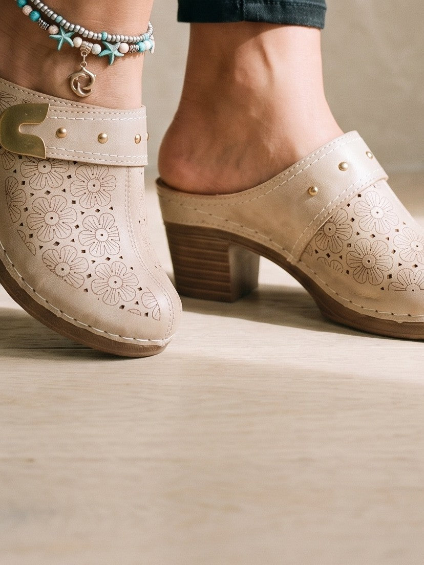 The Dorothea Clog